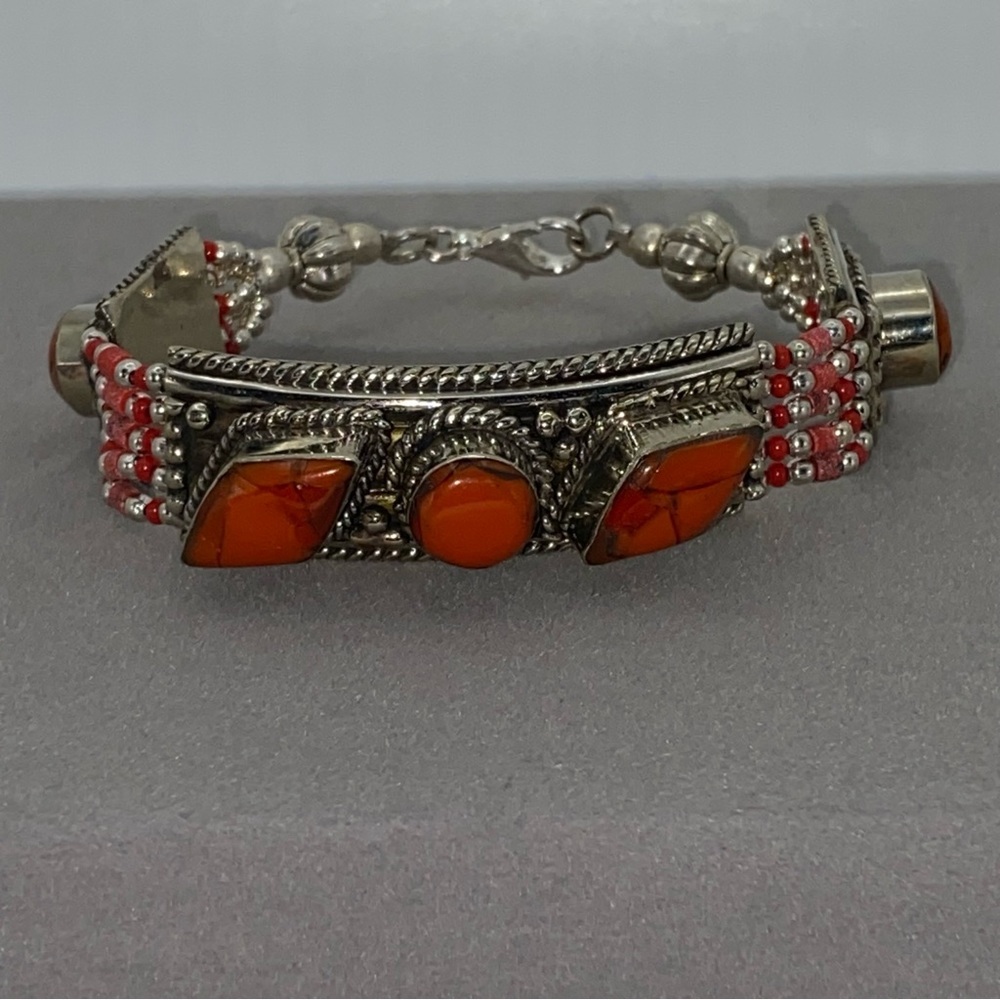 Tibetan gemstone bracelet - Picture 3 of 16